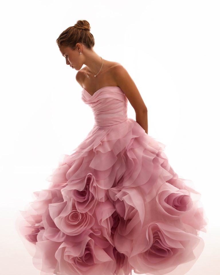 Wedding Guest Fashion Alert: 3D Flower Dresses Are Blooming in 2025